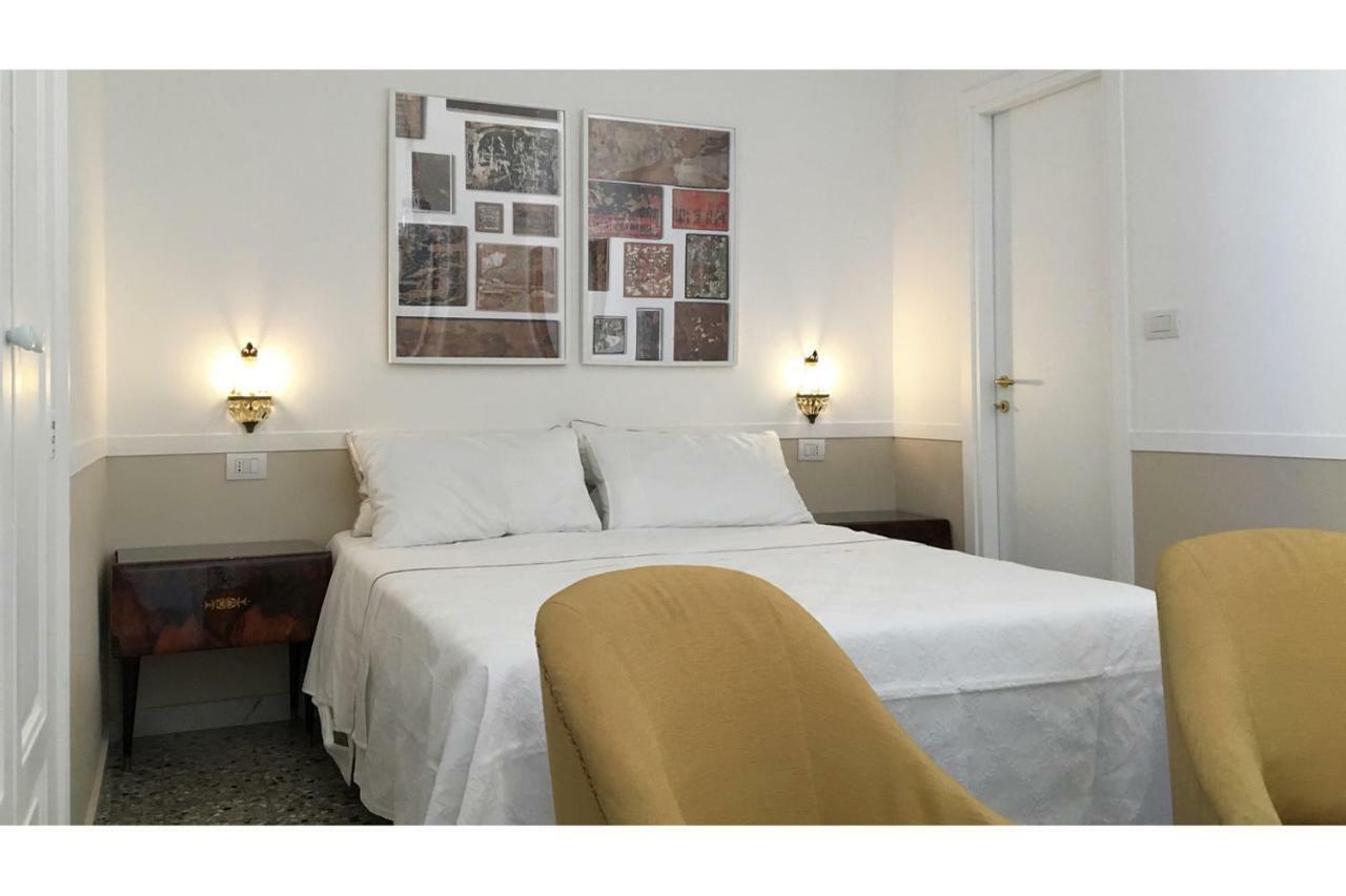 Dimora Castello Vecchia 1 4 Posti Apartment Bari