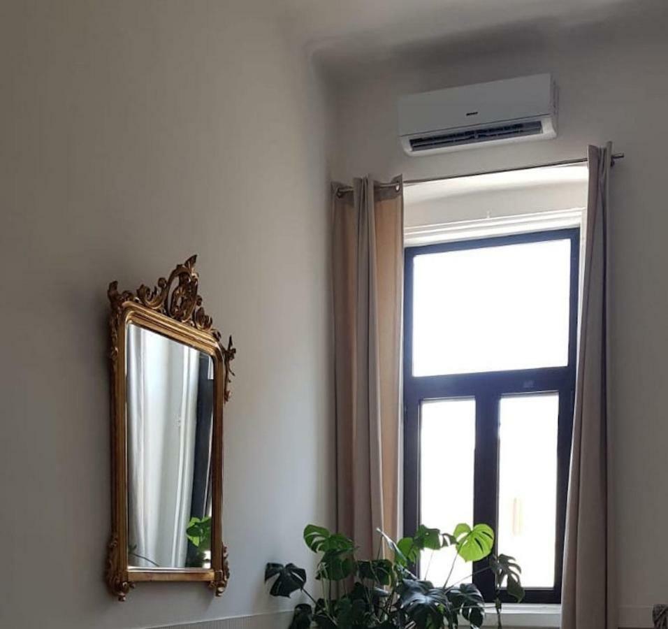 Dimora Castello Vecchia 1 4 Posti Apartment Bari
